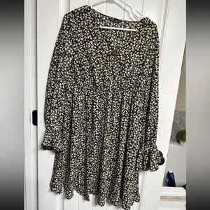 Super Cute Floral Maternity Dress Women’s Size Large